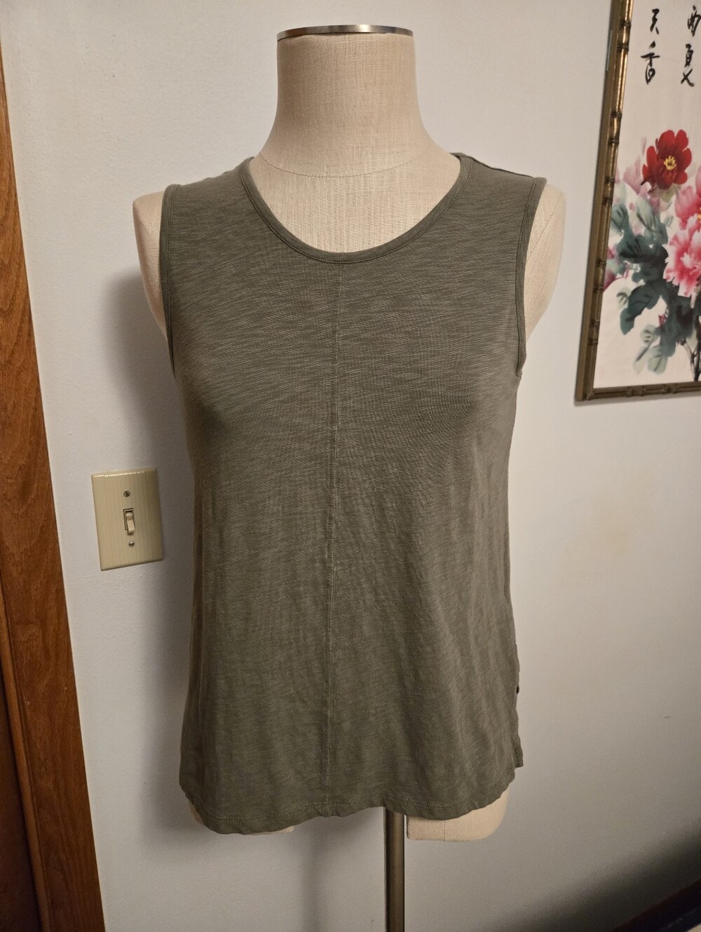 RACHEL ZOE Women’s Olive Green Sleeveless Tank Top. Size Medium.